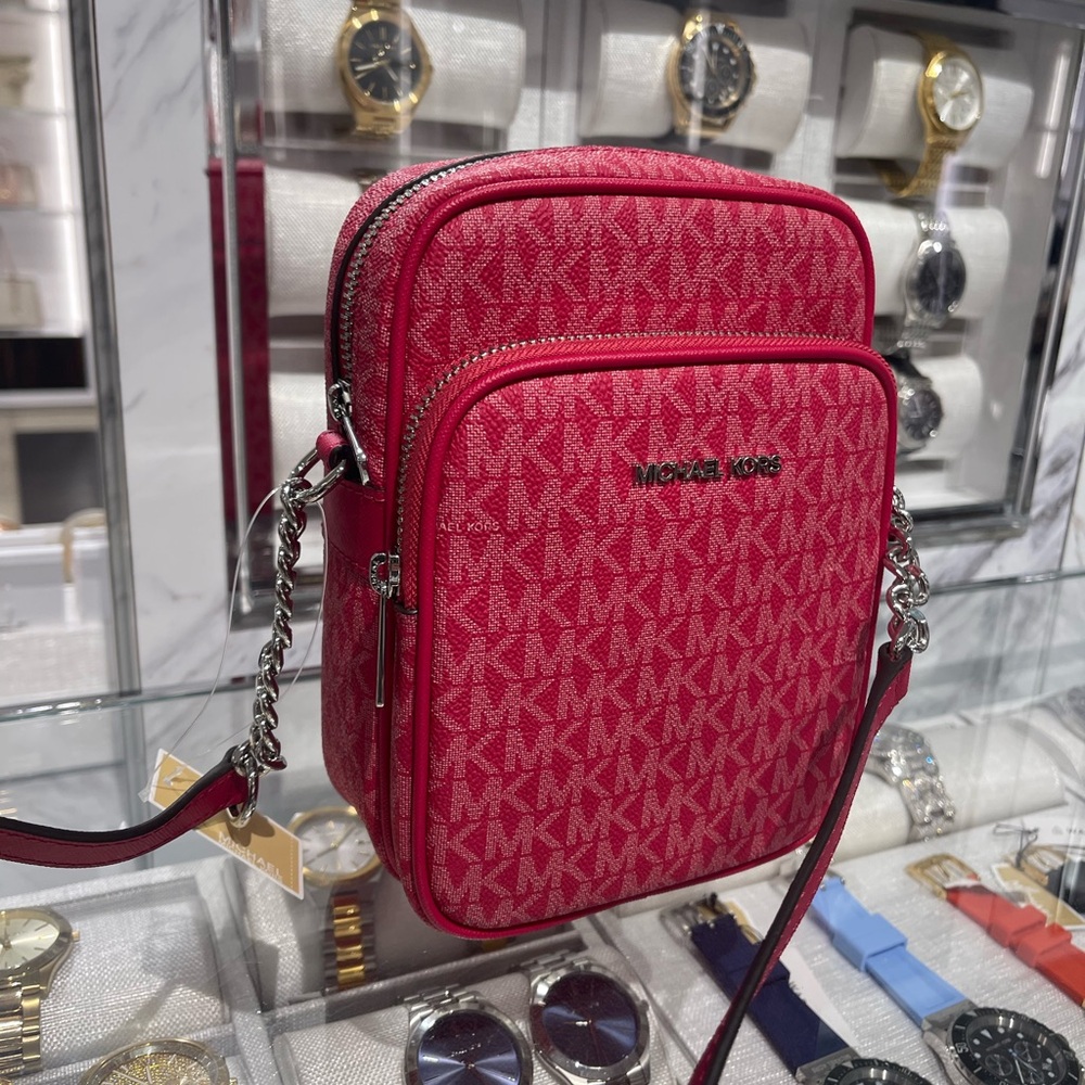 MICHAEL KORS Jet Set Travel Md Signature Logo Crossbody Flight Bag
DK RASPBERRY - Picture 8 of 16
